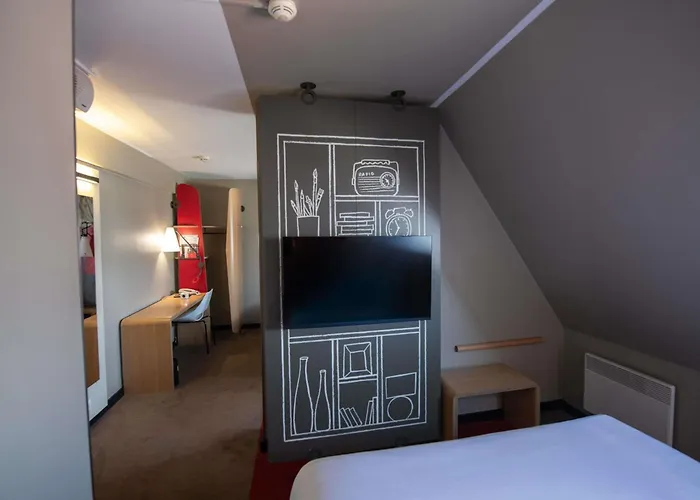 Ibis Canal Saint MartinHotel Pas Cher Paris